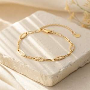 The Morning Glow Textured Chain Bracelet